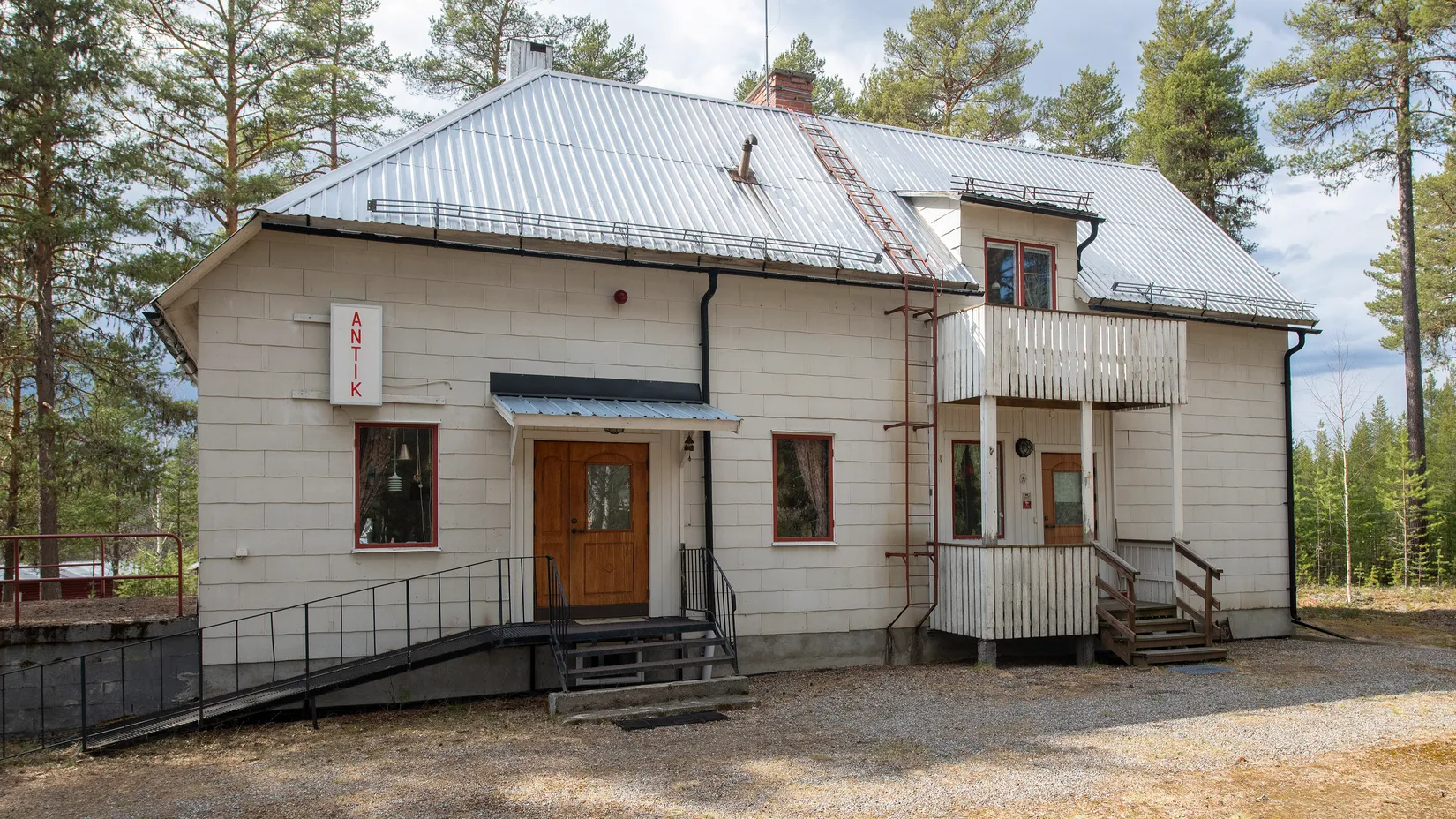 Villa, Byavägen 80 - bostad med företagsmöjlighet, Lycksele