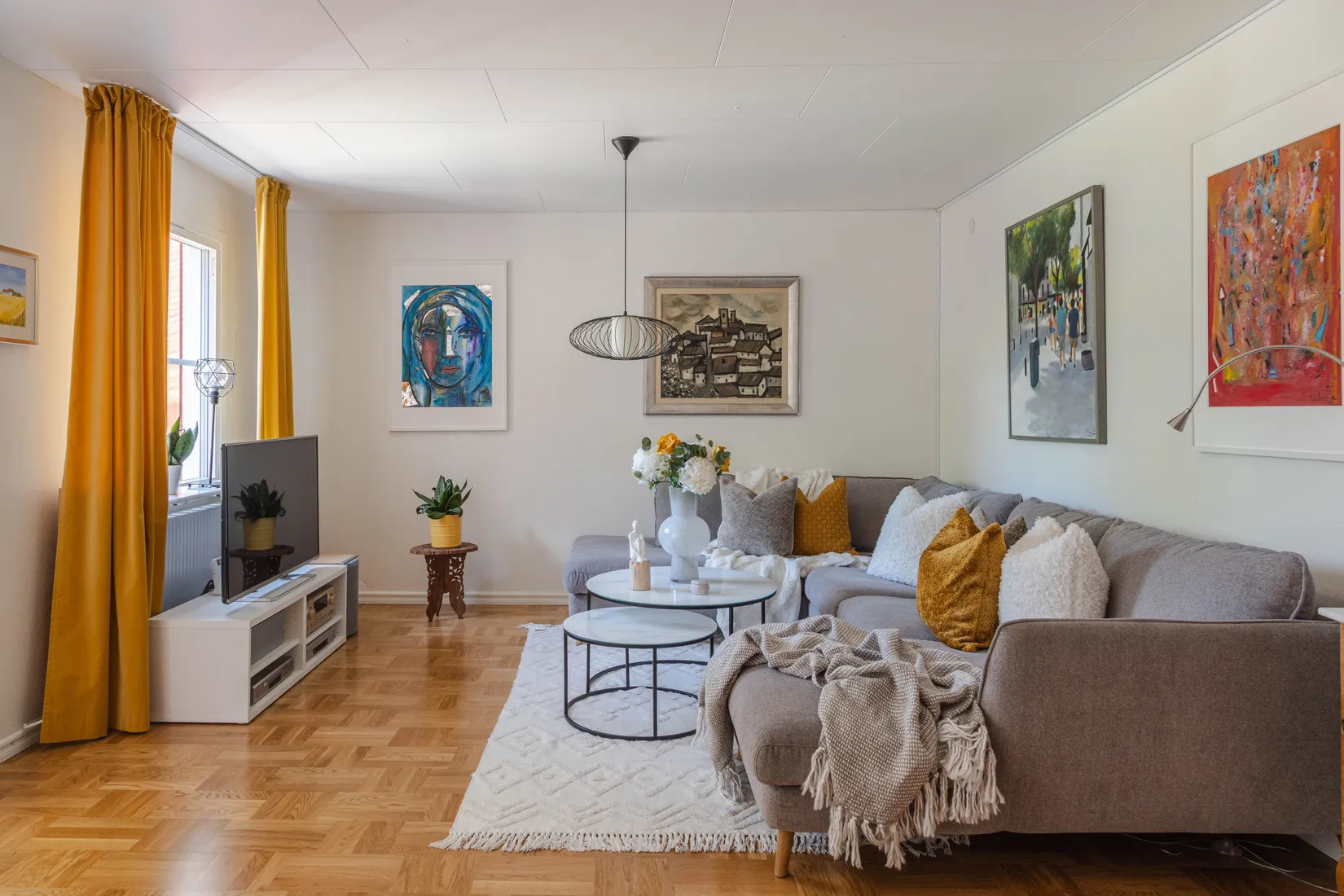 Radhus, Blåklockevägen 67, Norra Gryta, Västerås