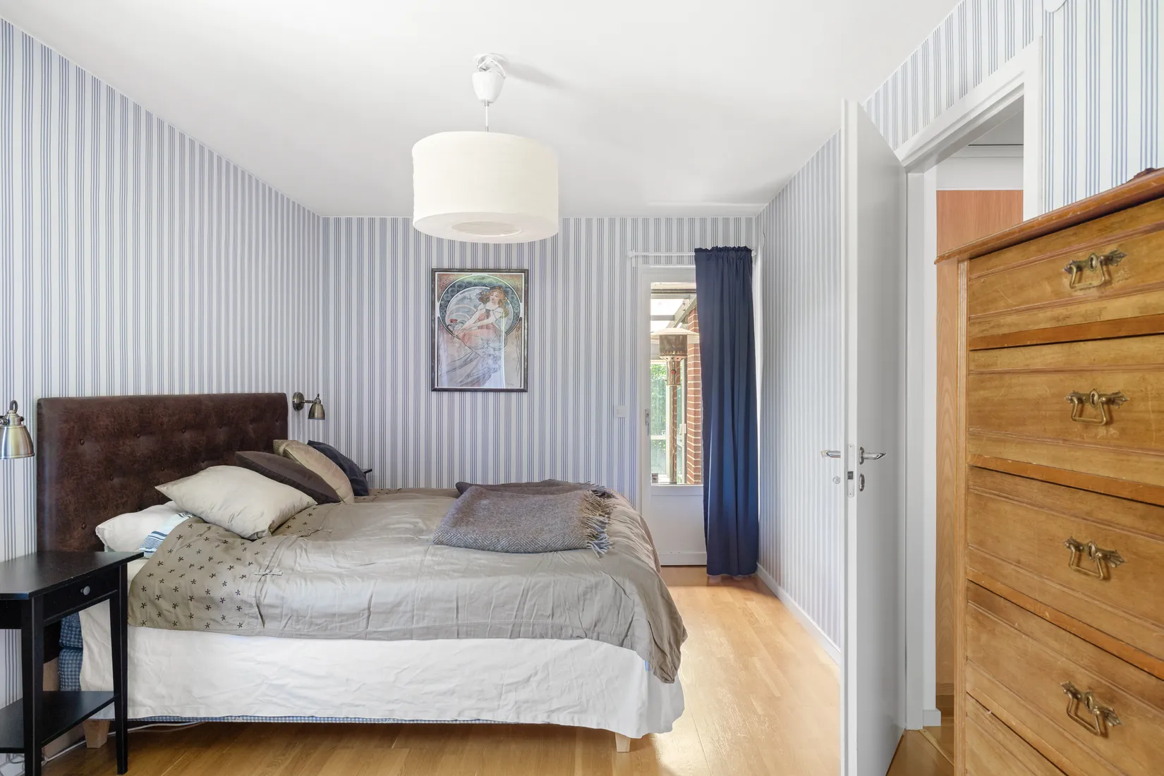 Villa, Vipphavrevägen 8, Ekerö Väsby, Ekerö