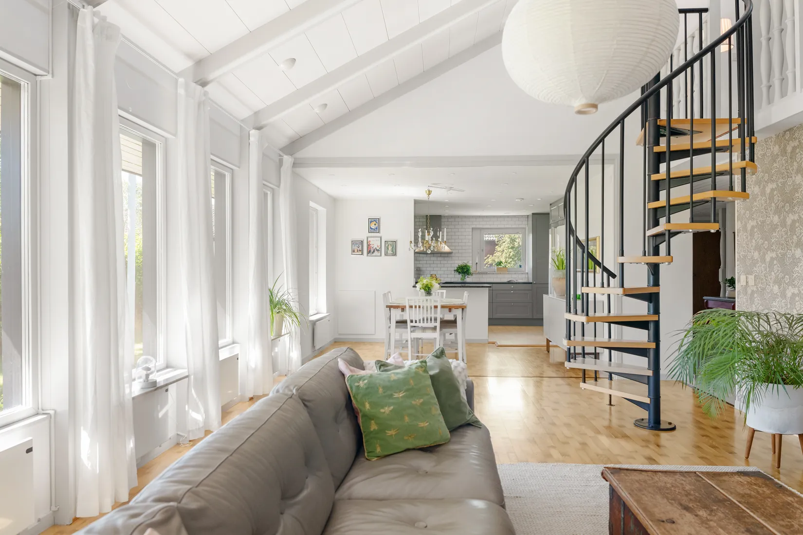 Villa, Vipphavrevägen 8, Ekerö Väsby, Ekerö