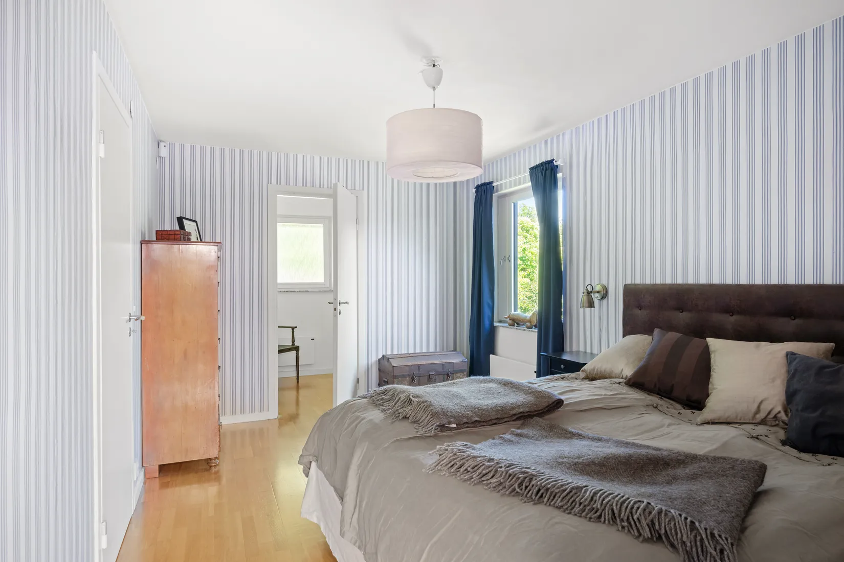 Villa, Vipphavrevägen 8, Ekerö Väsby, Ekerö