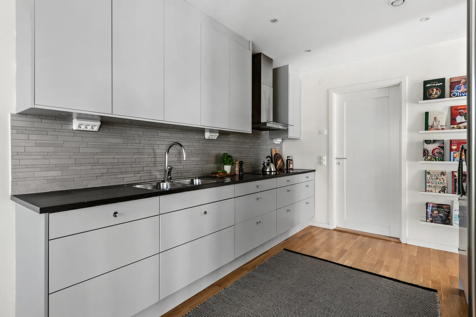 Villa, Mollie Faustmans Väg 39, Sköndal, Stockholm