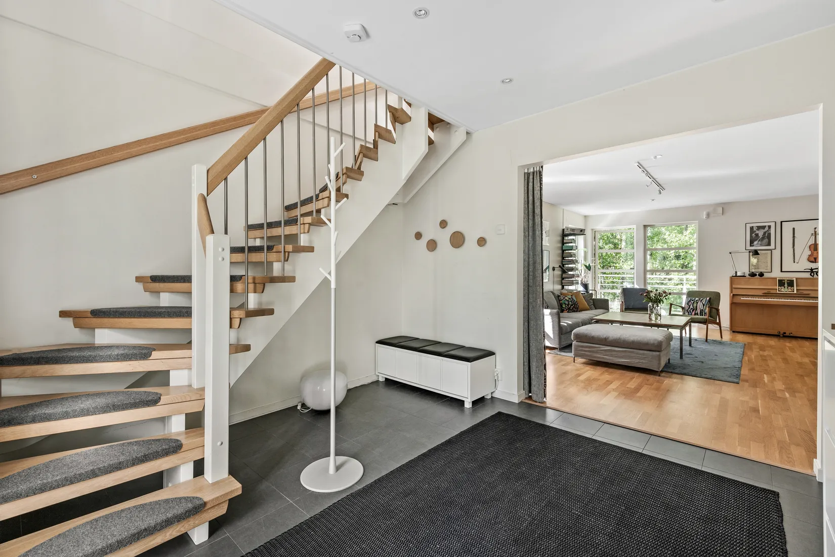Villa, Mollie Faustmans Väg 39, Sköndal, Stockholm