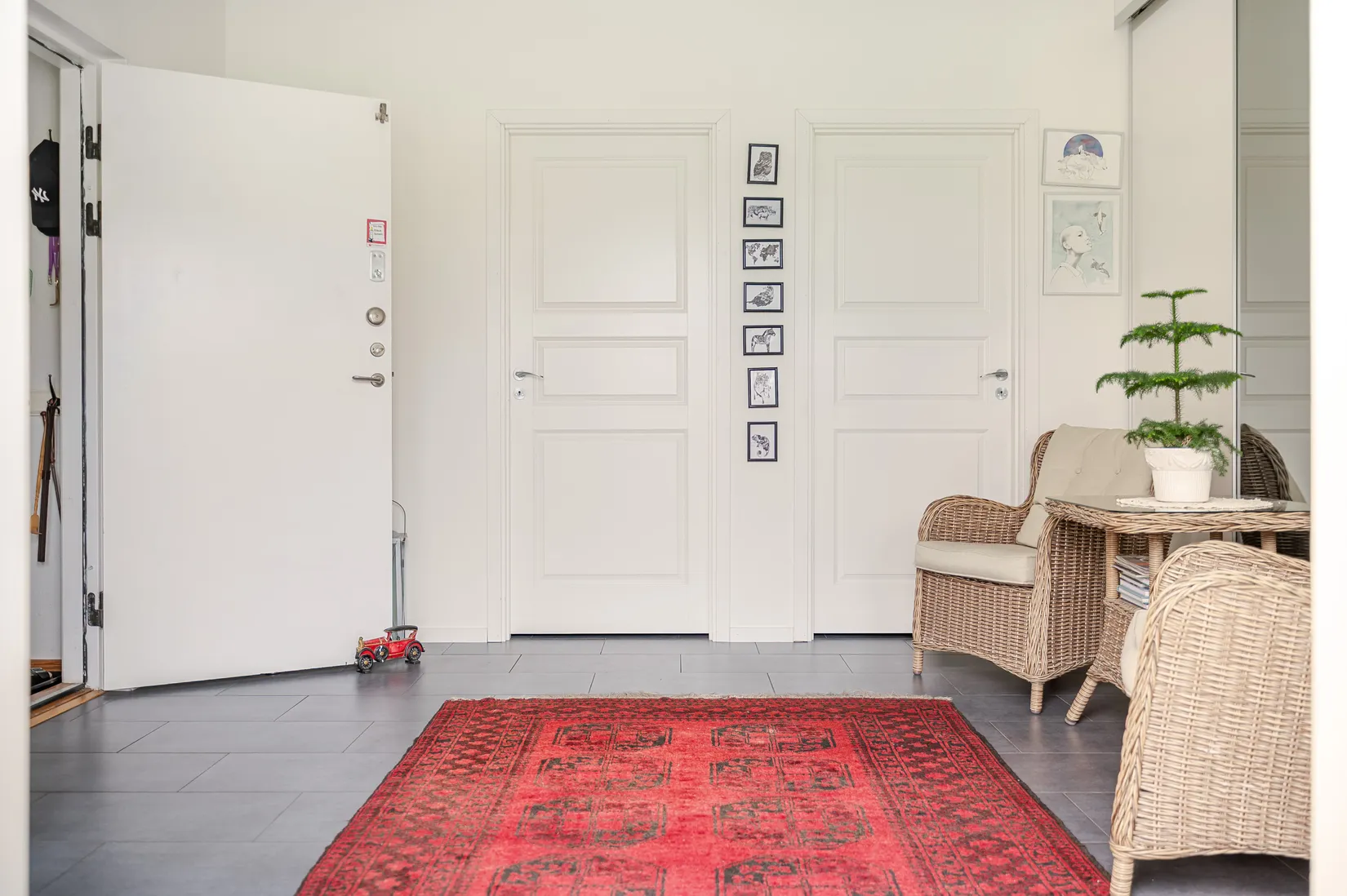 Villa, Radhus, Kryddgårdsvägen 28, Slagsta, Botkyrka