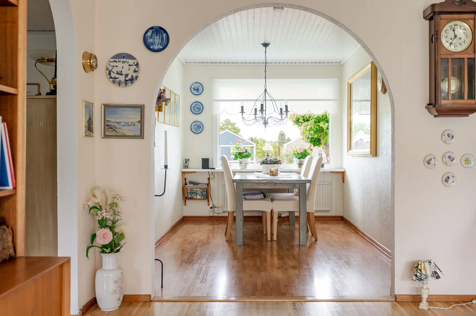 Villa, Radhus, Kryddgårdsvägen 28, Slagsta, Botkyrka