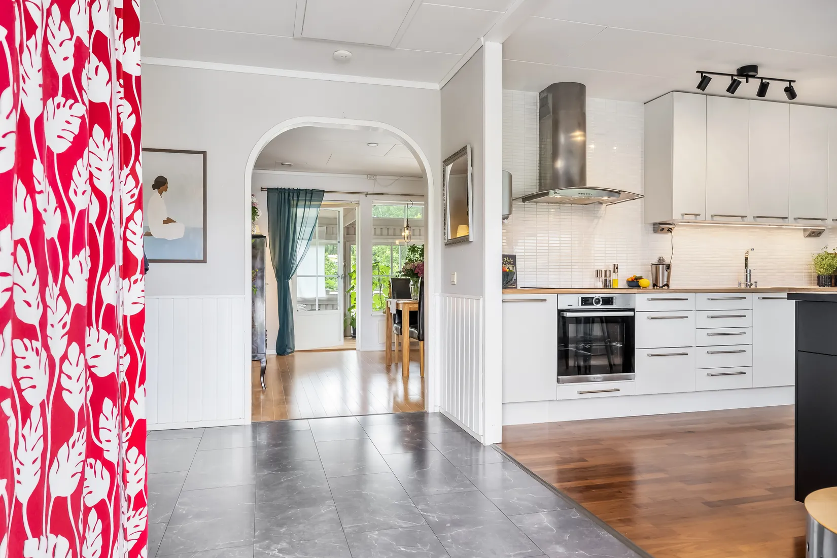 Villa, Sandvägen 9, Strångsjö, Katrineholm