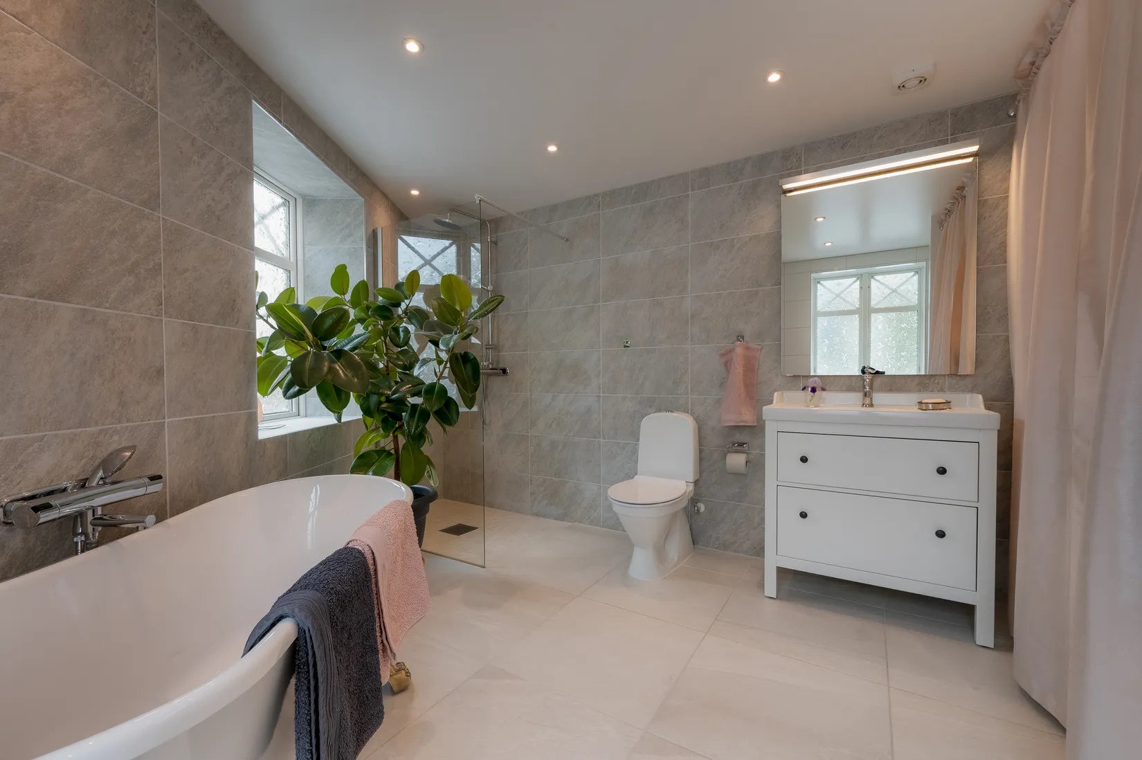 Villa, Stationsvägen 13, Jönåker, Nyköping