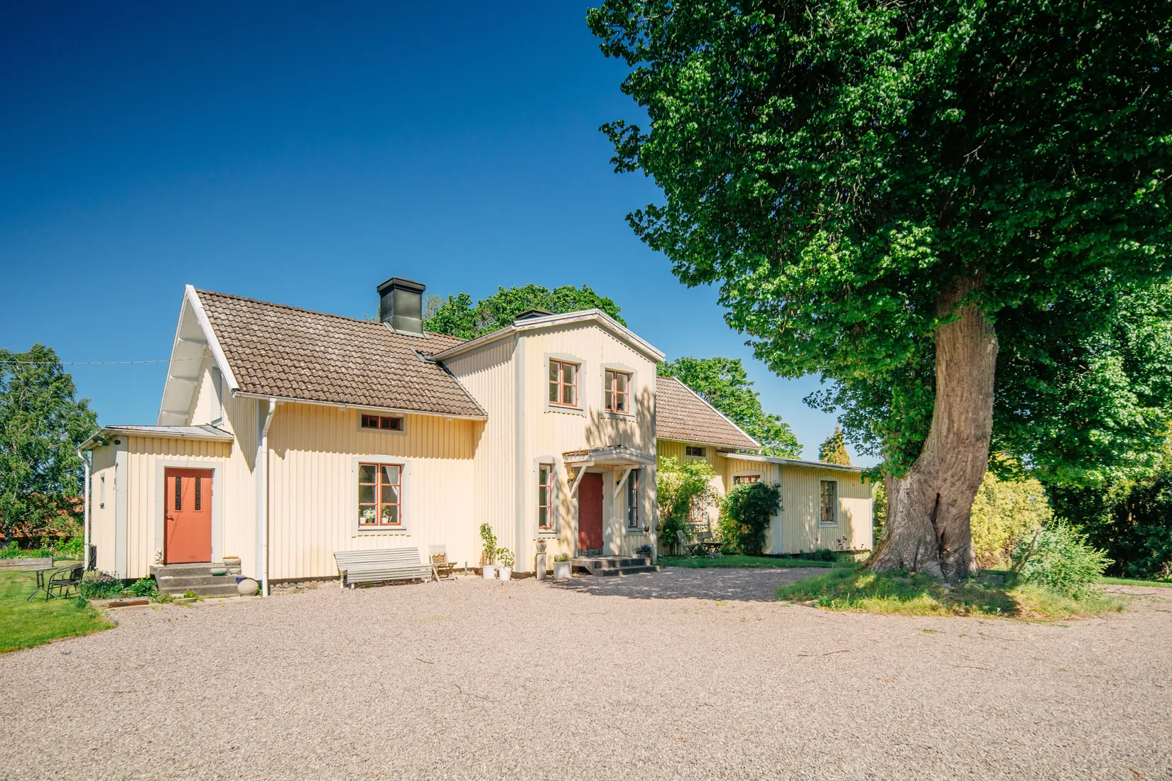 Villa, Nolhassle Komministergården 1, Mariestad