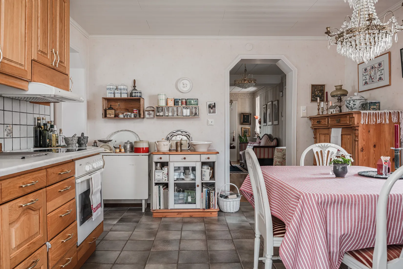Villa, Södra Järnvägsgatan 58, Sollefteå