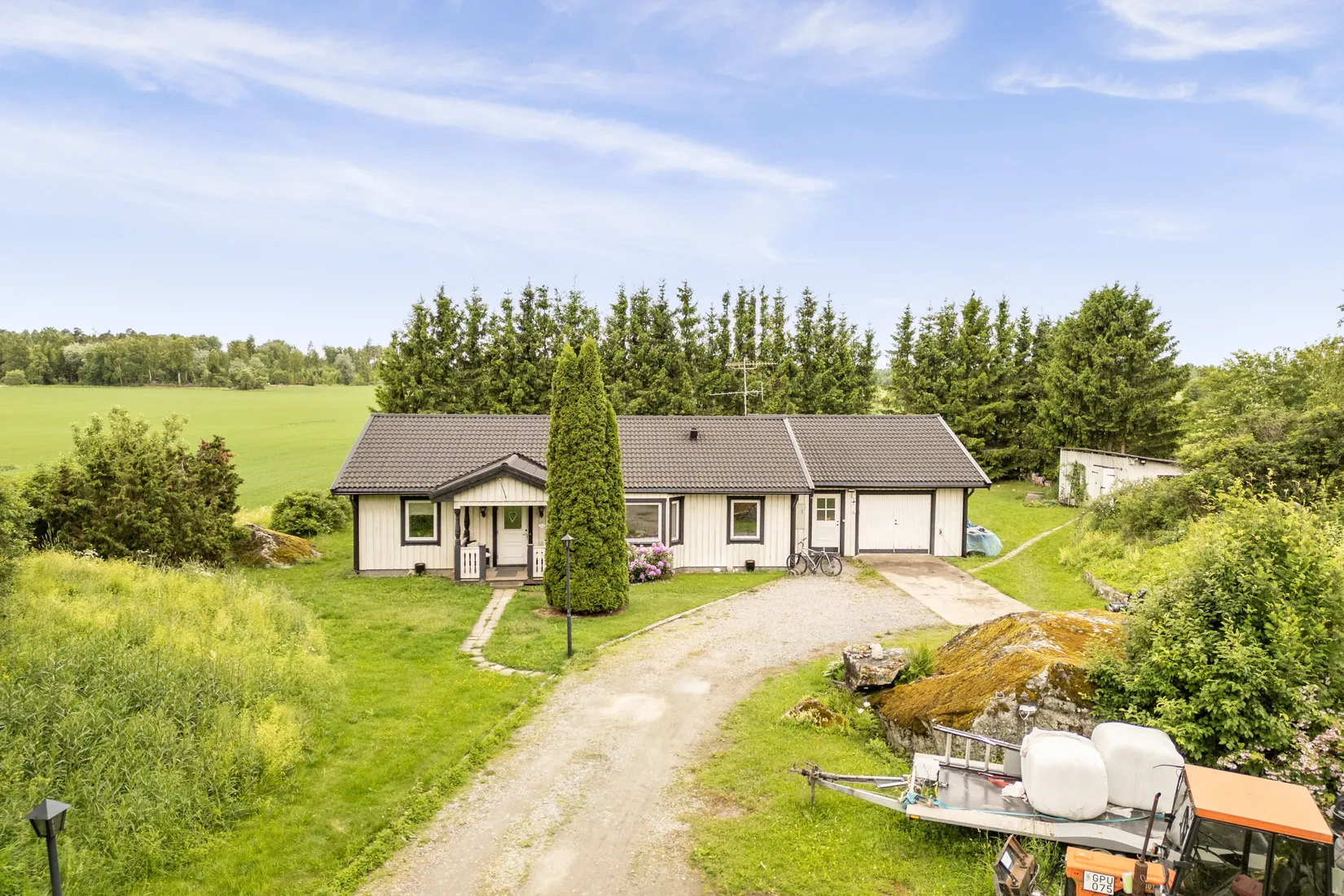 Villa, Sparrsätra Lönsåker 19, Enköping