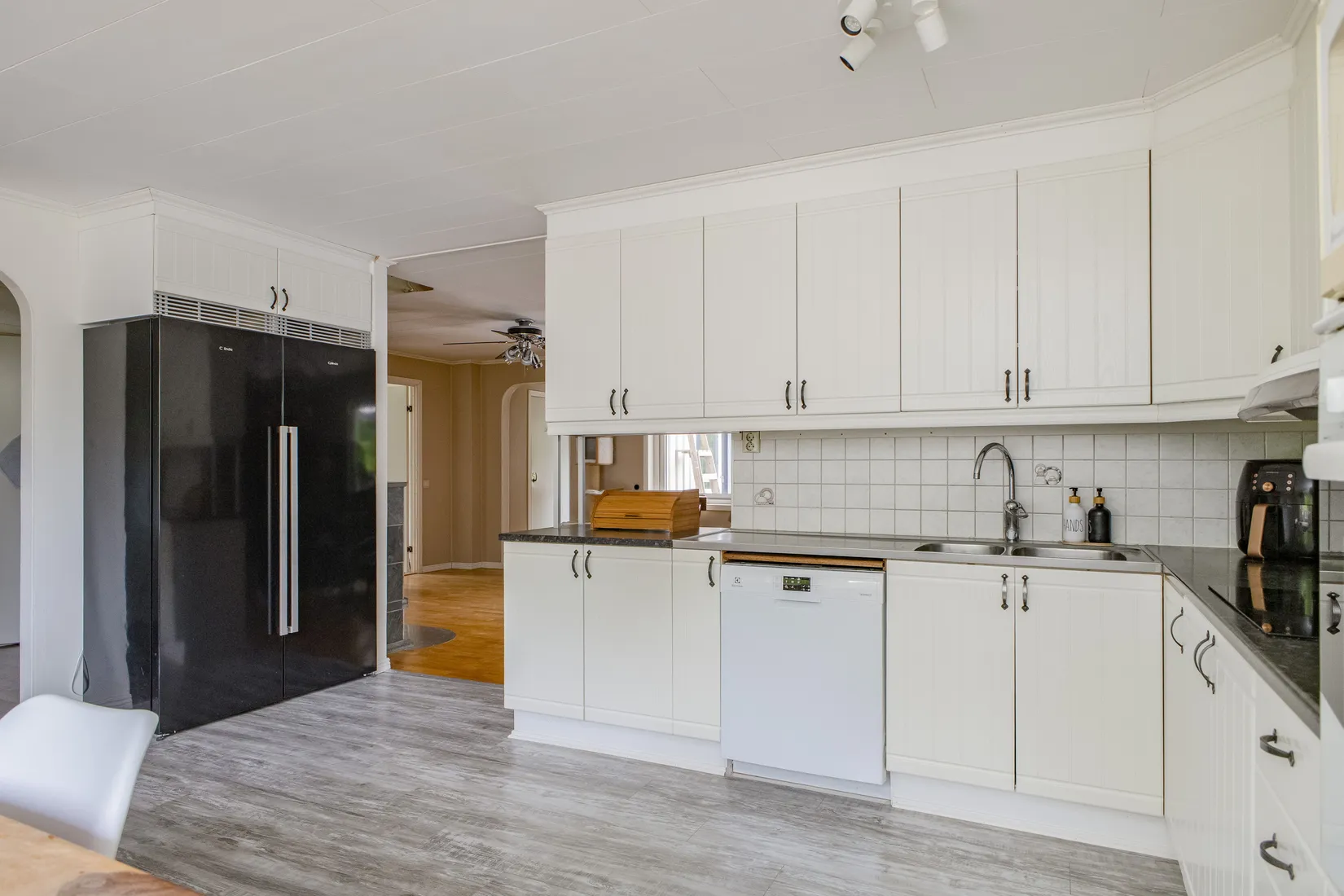 Villa, Sparrsätra Lönsåker 19, Enköping