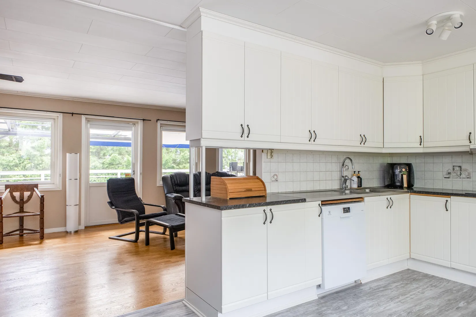 Villa, Sparrsätra Lönsåker 19, Enköping