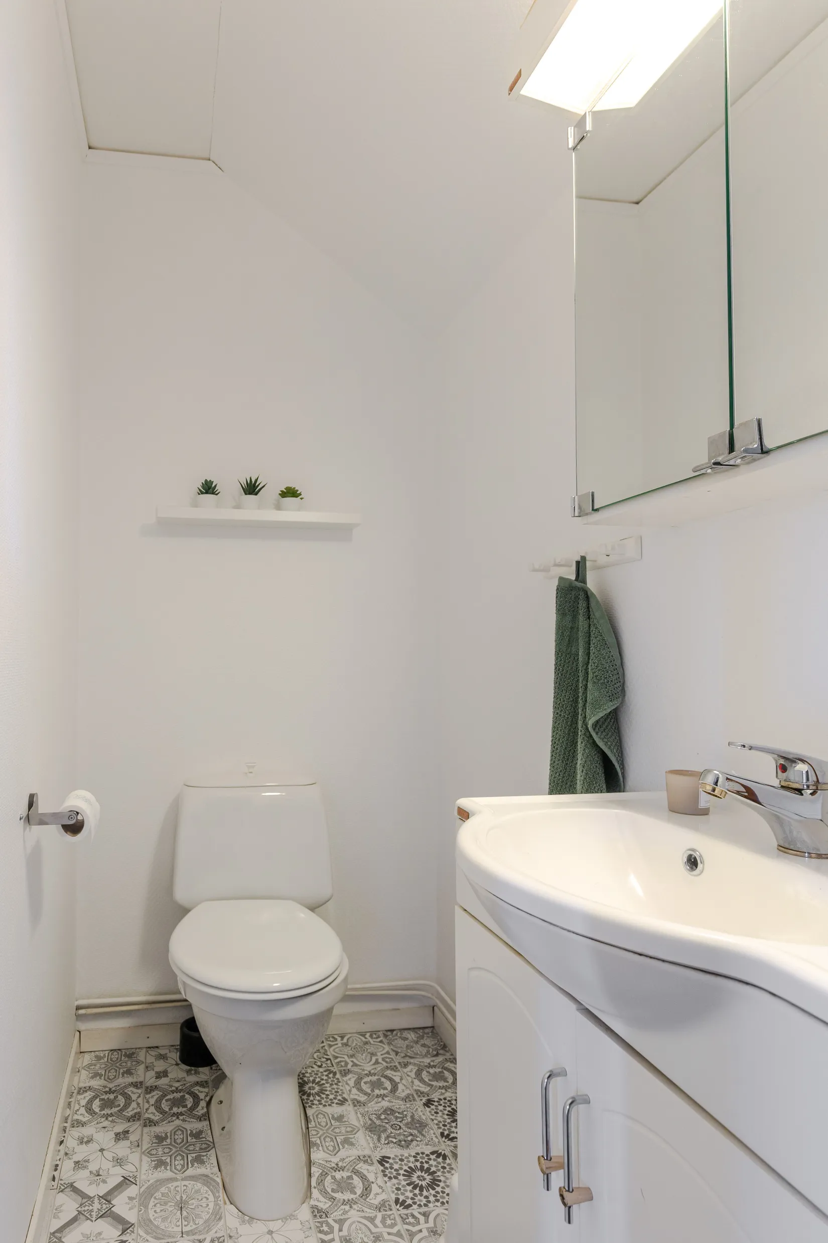 Radhus, Brunnsvägen 150A, Strängnäs