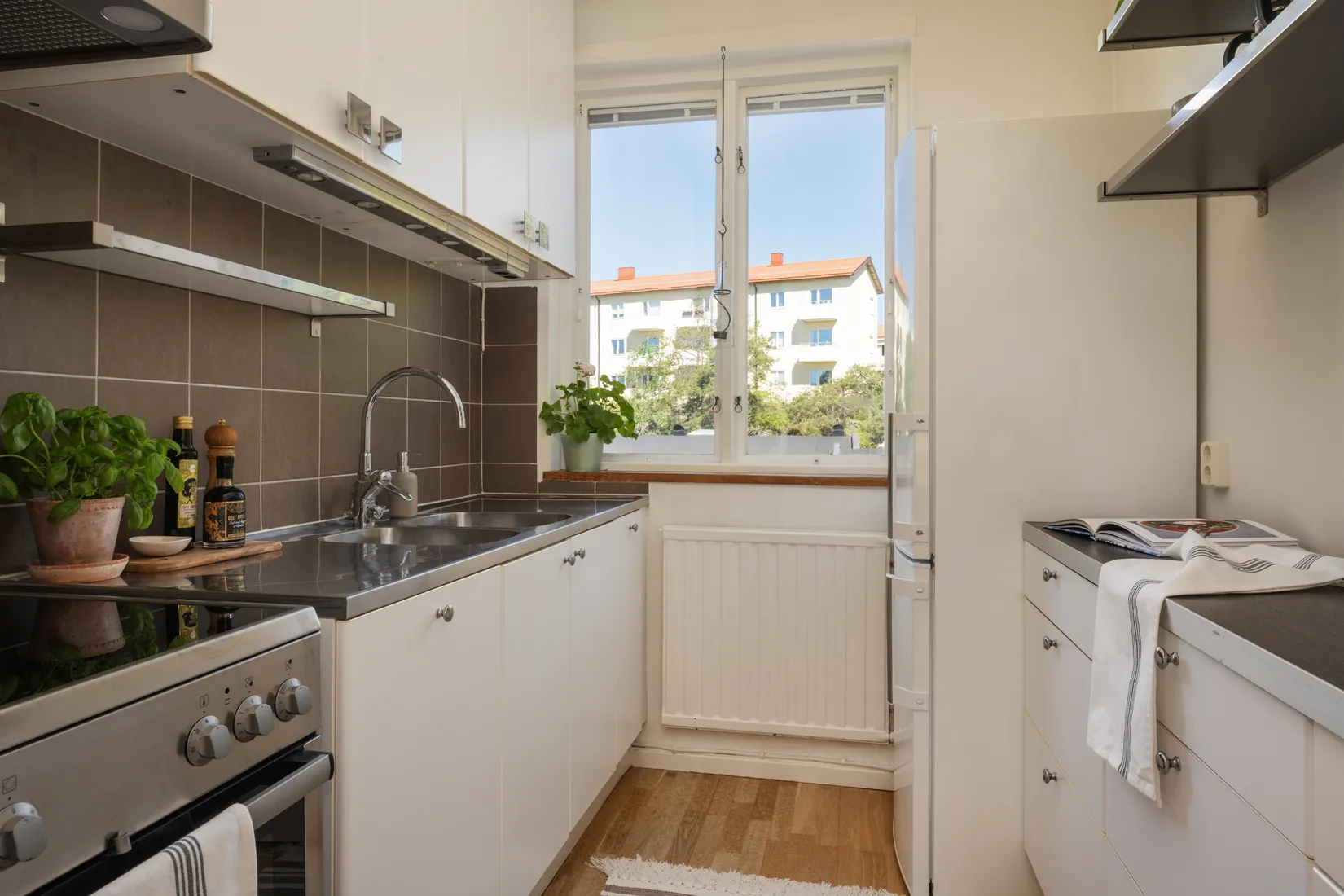 Bostadsrätt, Kransbindarvägen 33, Midsommarkransen/Telefonplan, Stockholm