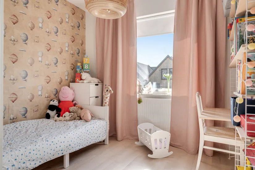 Bostadsrätt, Radhus, Höbalsgatan 48, Elinegård, Malmö