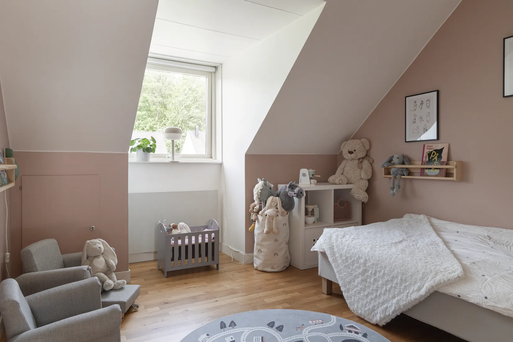 Villa, Radhus, Nyponvägen 33, Floda - Uddared, Lerum