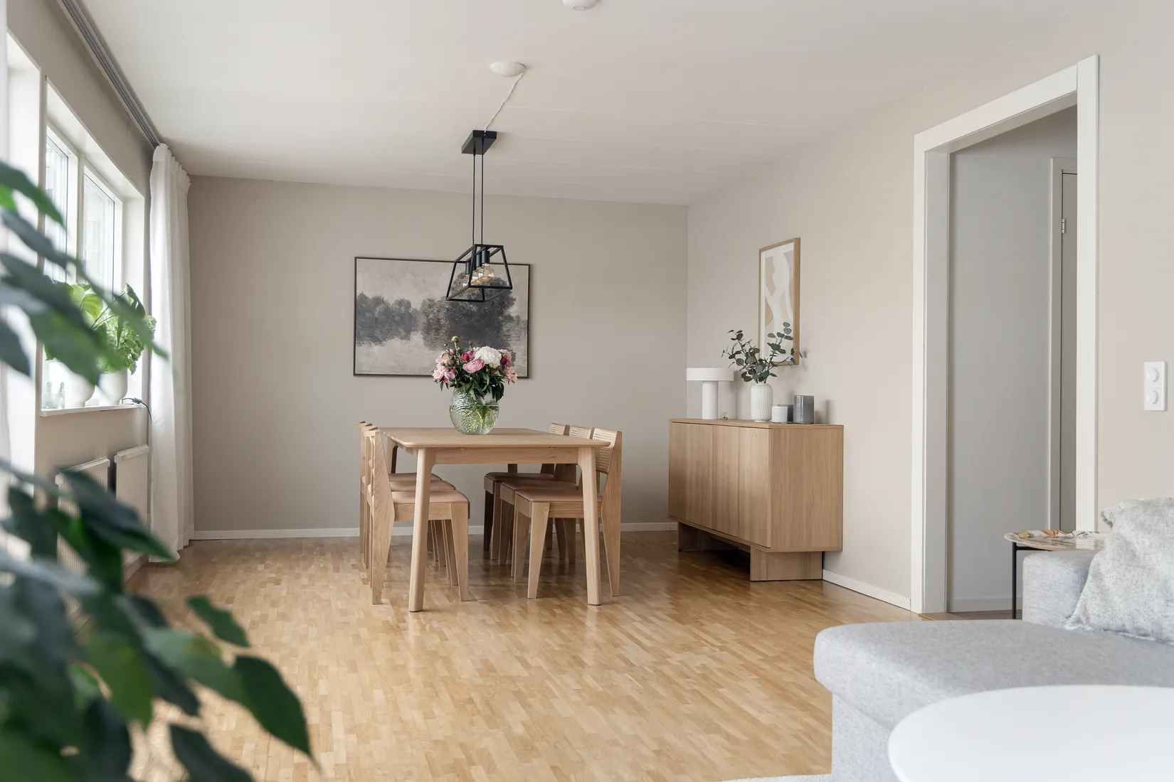 Villa, Radhus, Nyponvägen 33, Floda - Uddared, Lerum