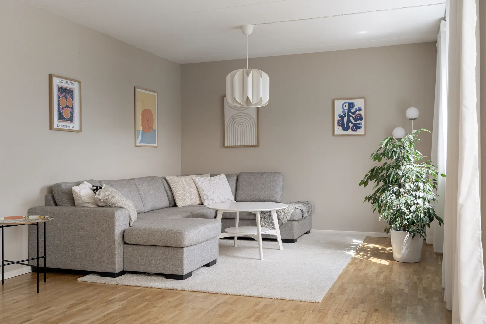 Villa, Radhus, Nyponvägen 33, Floda - Uddared, Lerum