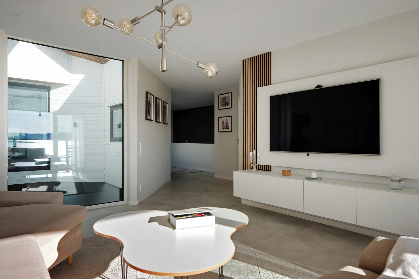 Villa, Vadkastliden 8, Utby, Uddevalla