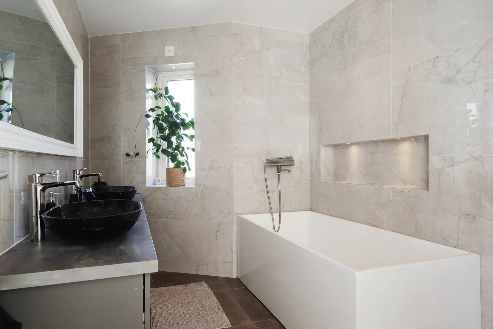 Villa, Vadkastliden 8, Utby, Uddevalla