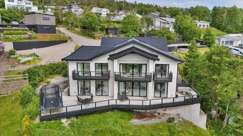 Villa, Vadkastliden 8, Utby, Uddevalla