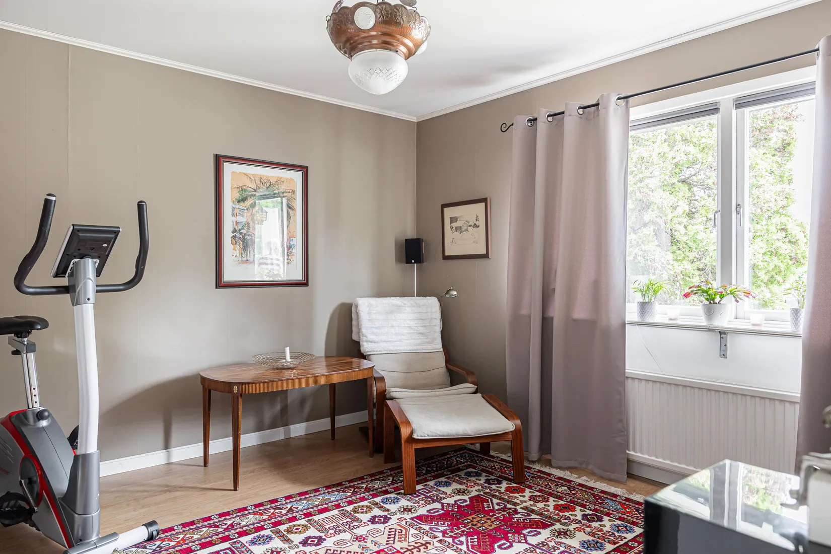 Villa, Tackjärnsgatan 98, Bäckby, Västerås