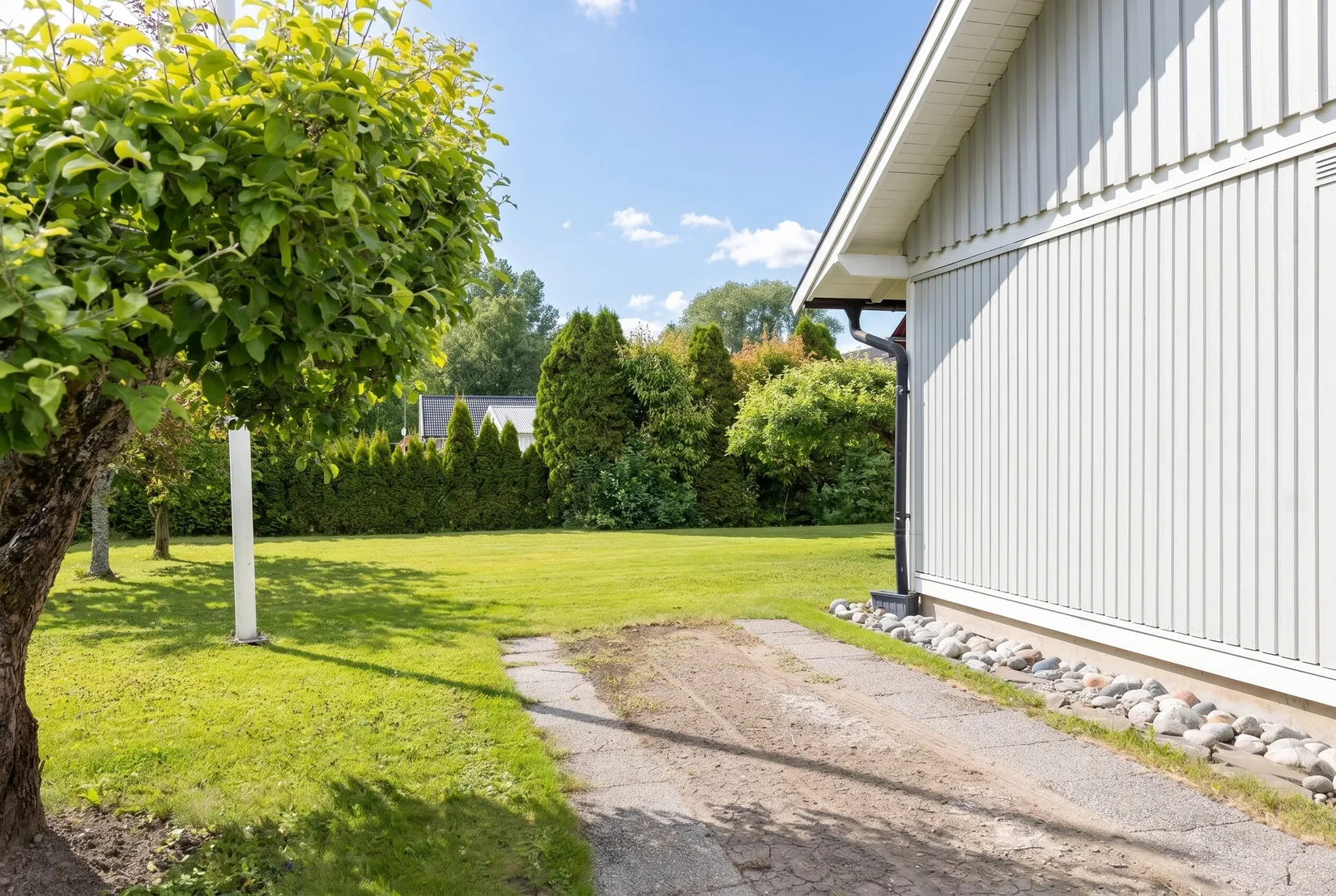 Villa, Tackjärnsgatan 98, Bäckby, Västerås
