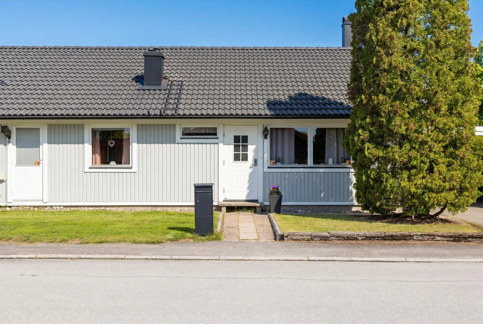 Villa, Tackjärnsgatan 98, Bäckby, Västerås