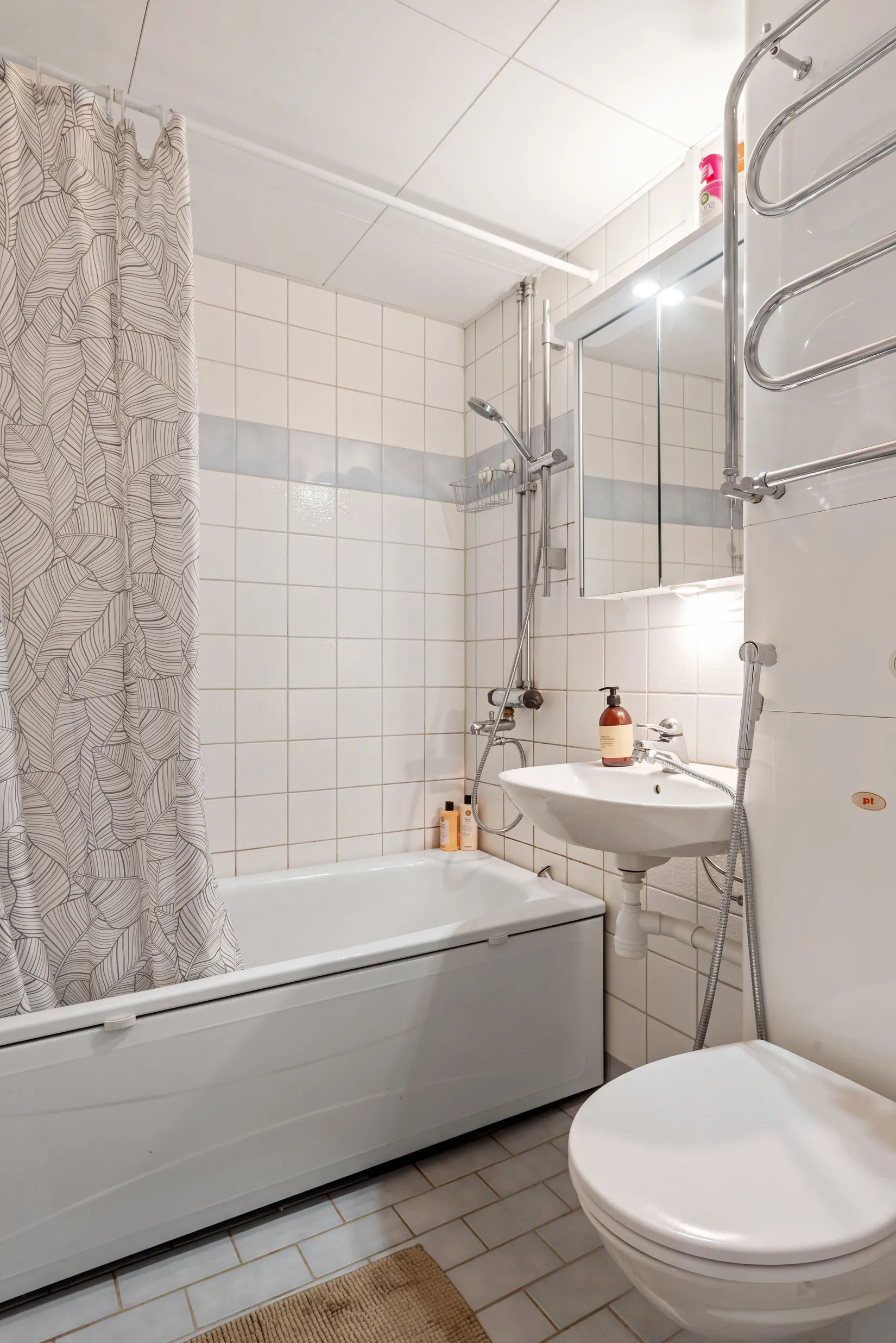 Bostadsrätt, Näsbydalsvägen 6, Täby