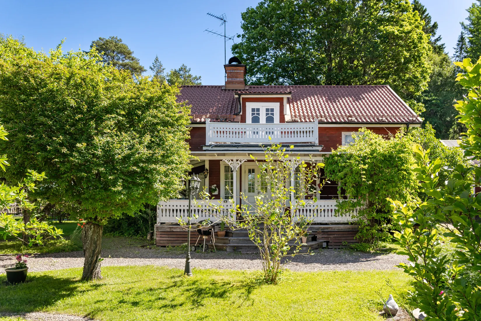 Gård/Skog, Snarvägen 9A & 9B, Västerfärnebo, Sala