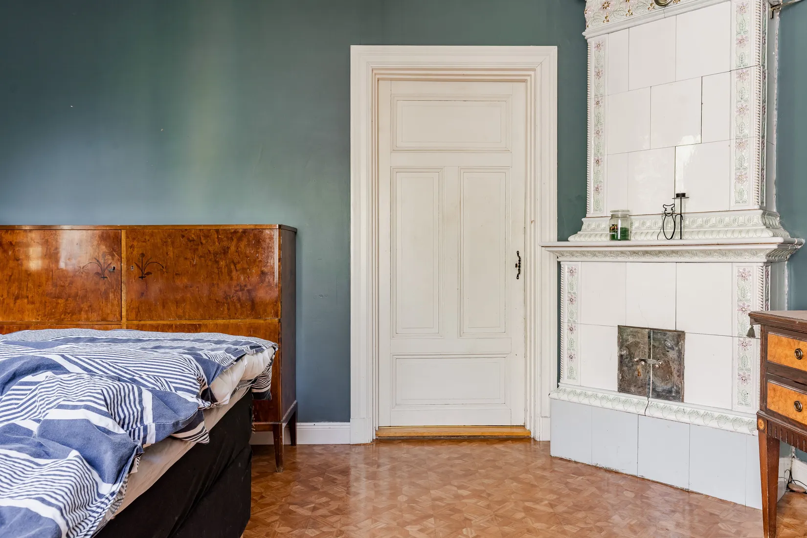 Gård/Skog, Snarvägen 9A & 9B, Västerfärnebo, Sala