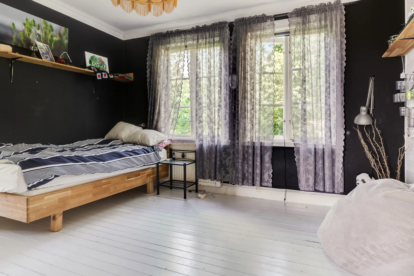 Gård/Skog, Snarvägen 9A & 9B, Västerfärnebo, Sala
