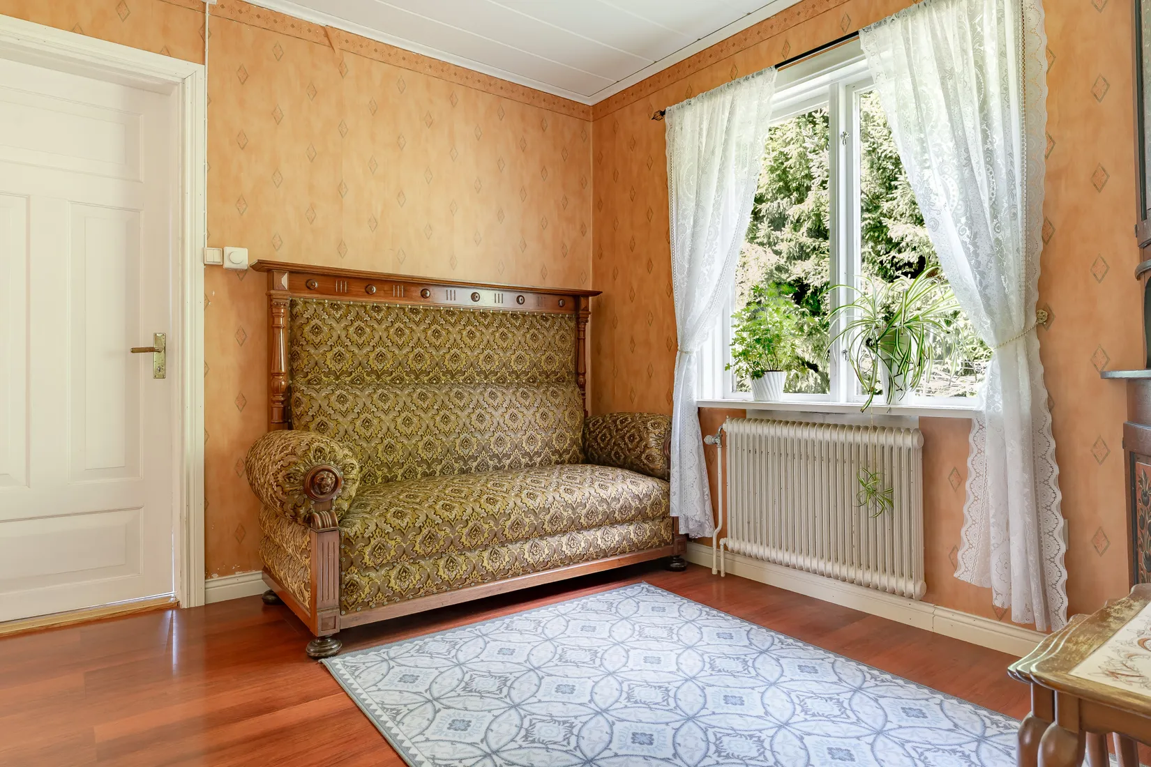 Gård/Skog, Snarvägen 9A & 9B, Västerfärnebo, Sala