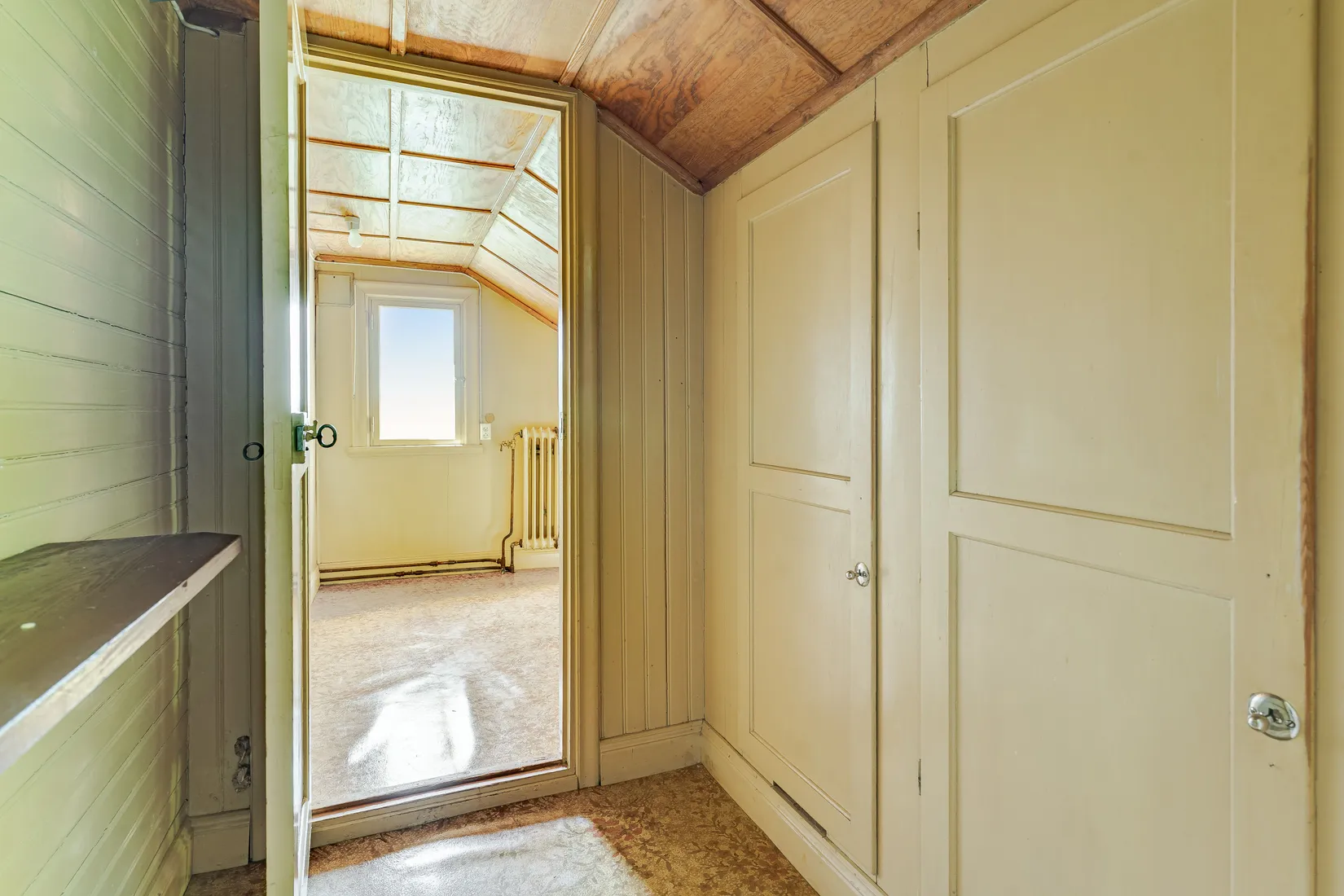 Gård/Skog, Snarvägen 9A & 9B, Västerfärnebo, Sala