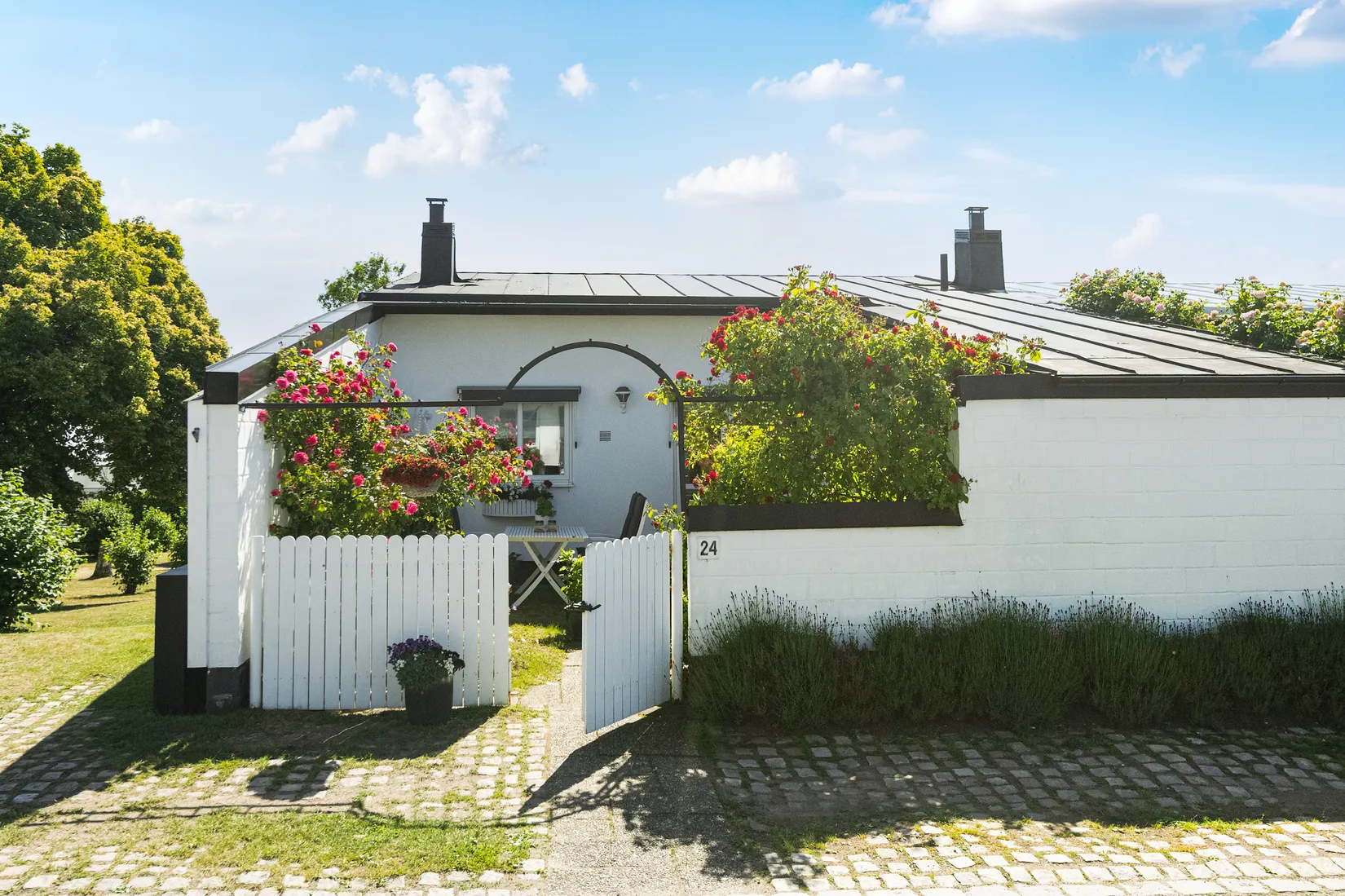 Villa, Radhus, Apotekarevägen 24, Hästö, Karlskrona