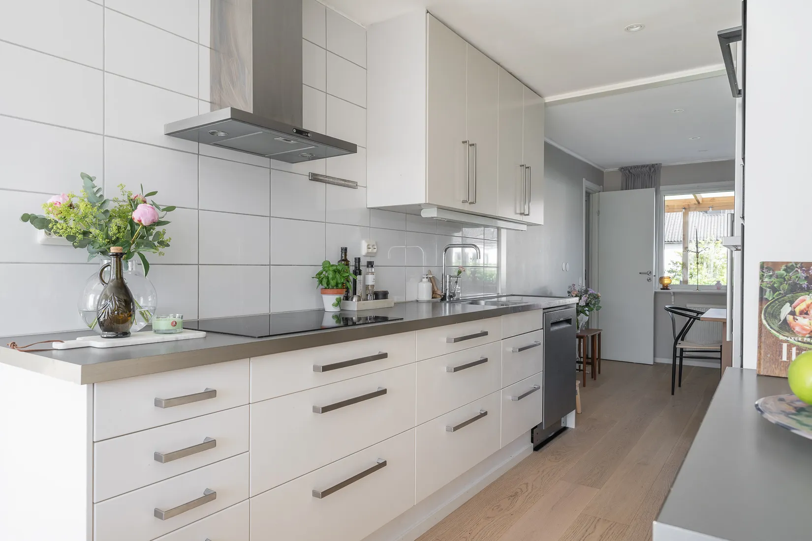 Villa, Radhus, Riddarvägen 102, Österskär, Österåker