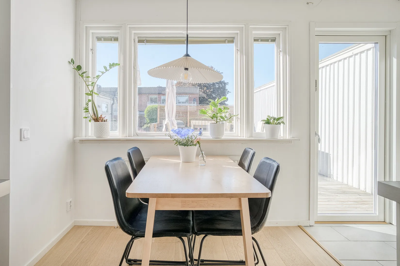 Villa, Radhus, Riddarvägen 102, Österskär, Österåker