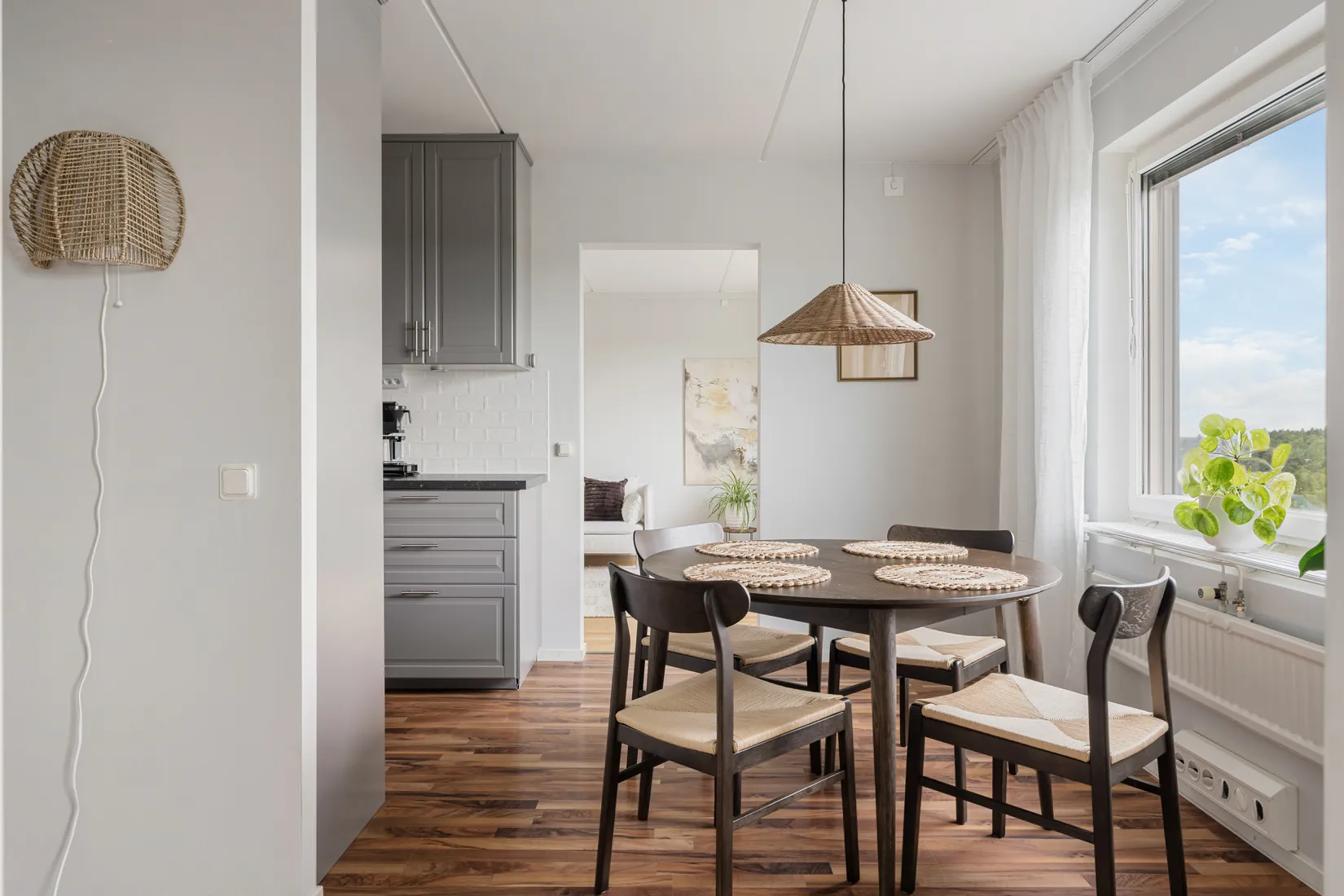 Bostadsrätt, Åkerbyvägen 96, Högst upp!, Täby Centrum, Täby