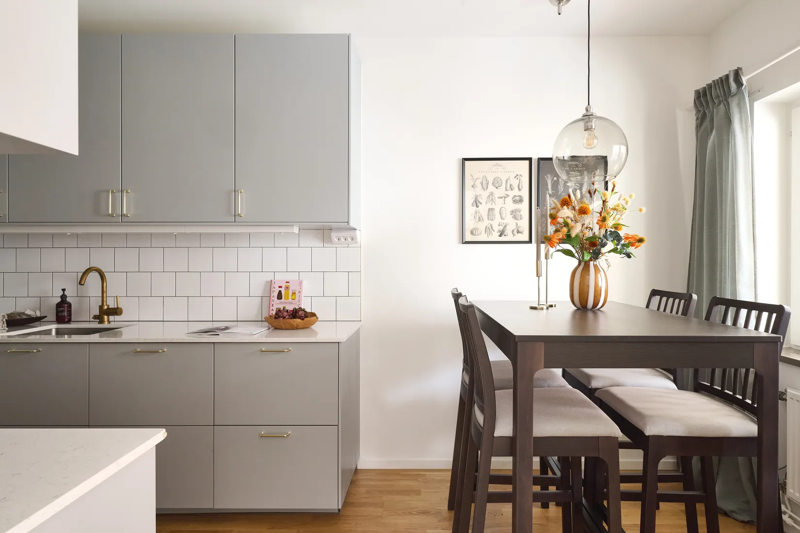 Bostadsrätt, Surbrunnsgatan 33, 2 tr, Vasastan - Sibirien, Stockholm