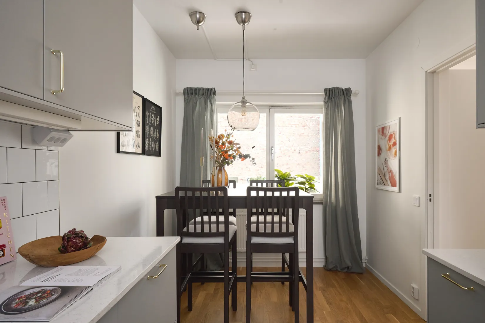 Bostadsrätt, Surbrunnsgatan 33, 2 tr, Vasastan - Sibirien, Stockholm