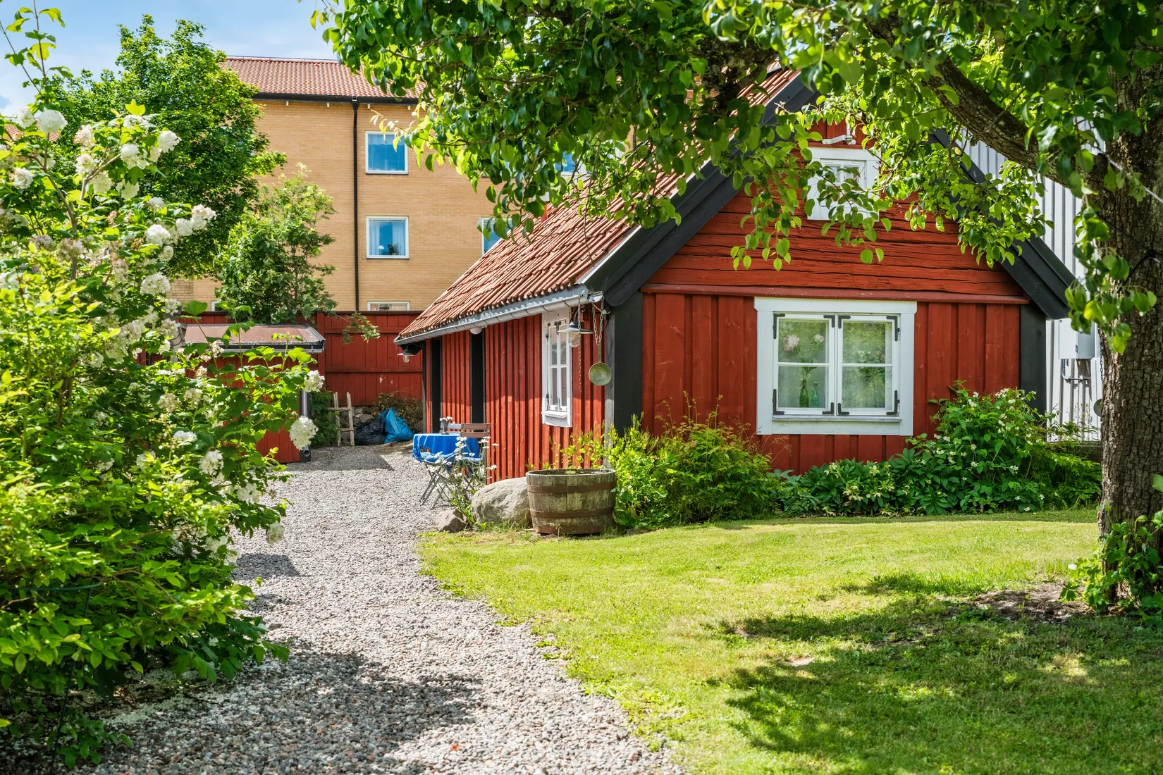 Villa, Västra Trädgårdsgatan 13, Centralt Väster, Nyköping