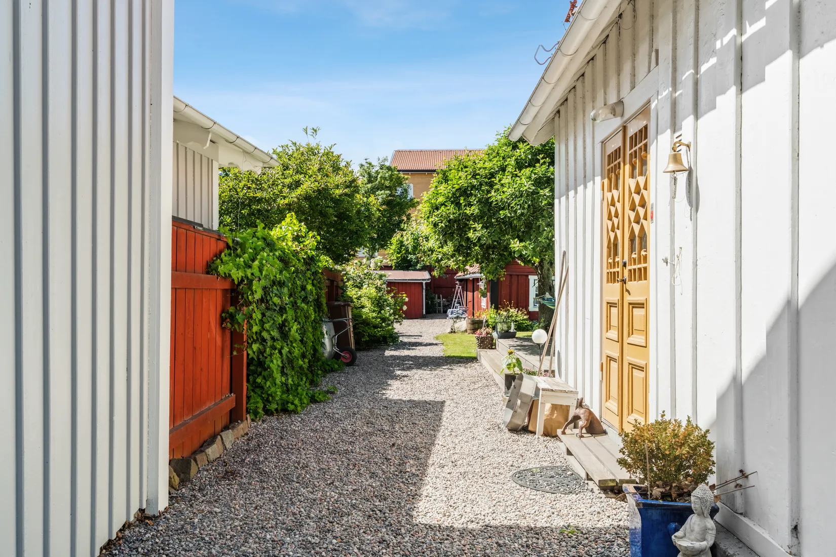 Villa, Västra Trädgårdsgatan 13, Centralt Väster, Nyköping