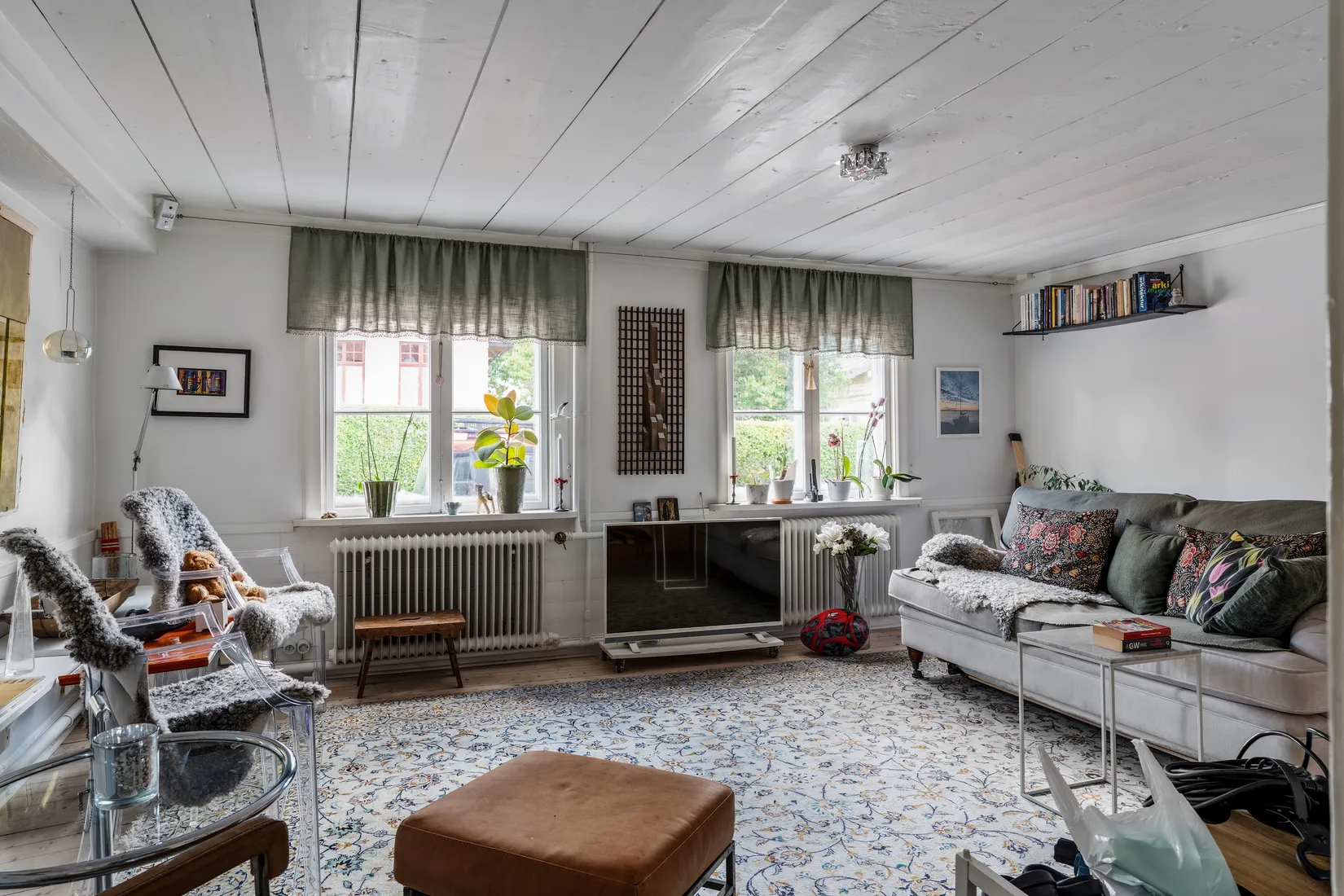 Villa, Västra Trädgårdsgatan 13, Centralt Väster, Nyköping