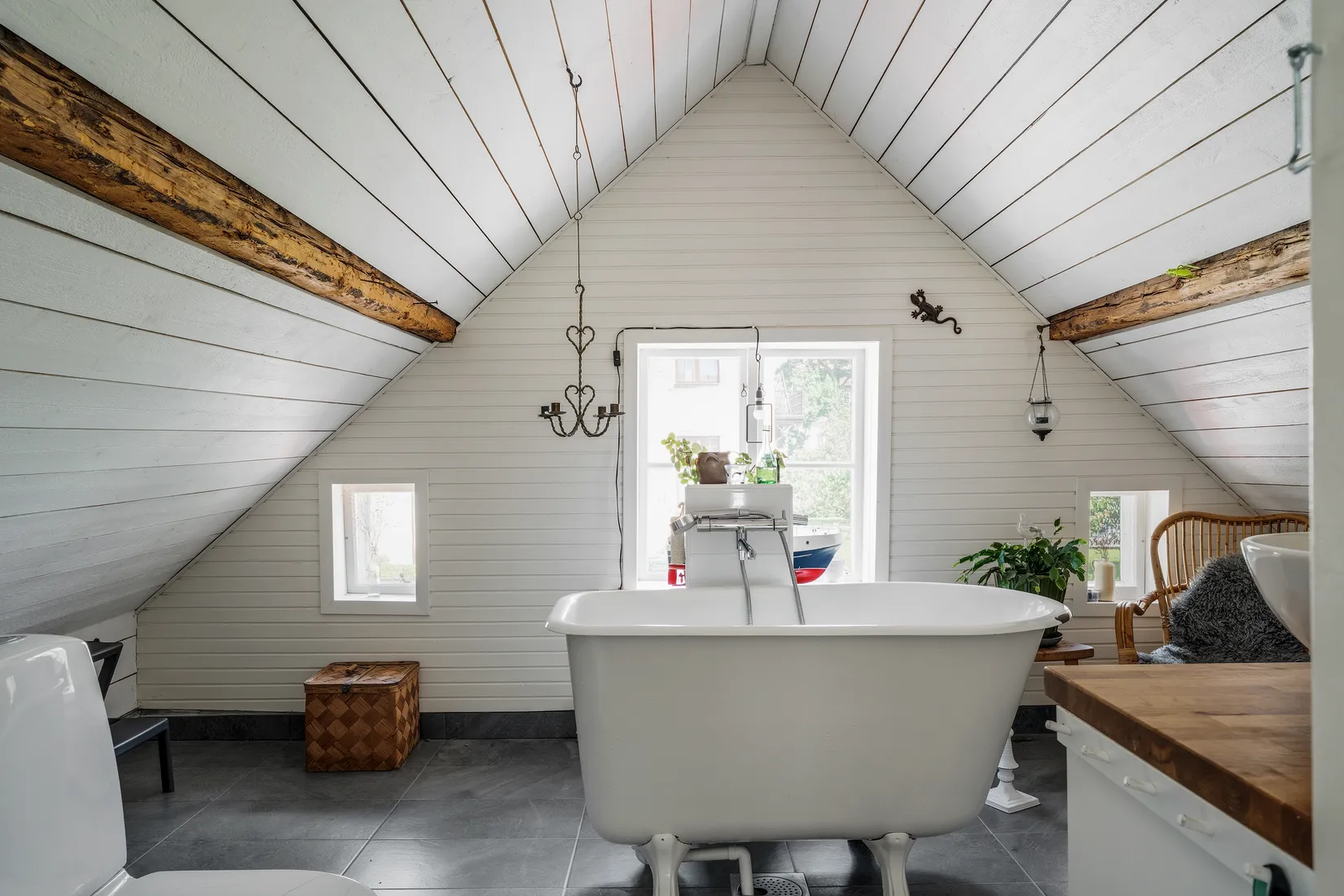 Villa, Västra Trädgårdsgatan 13, Centralt Väster, Nyköping