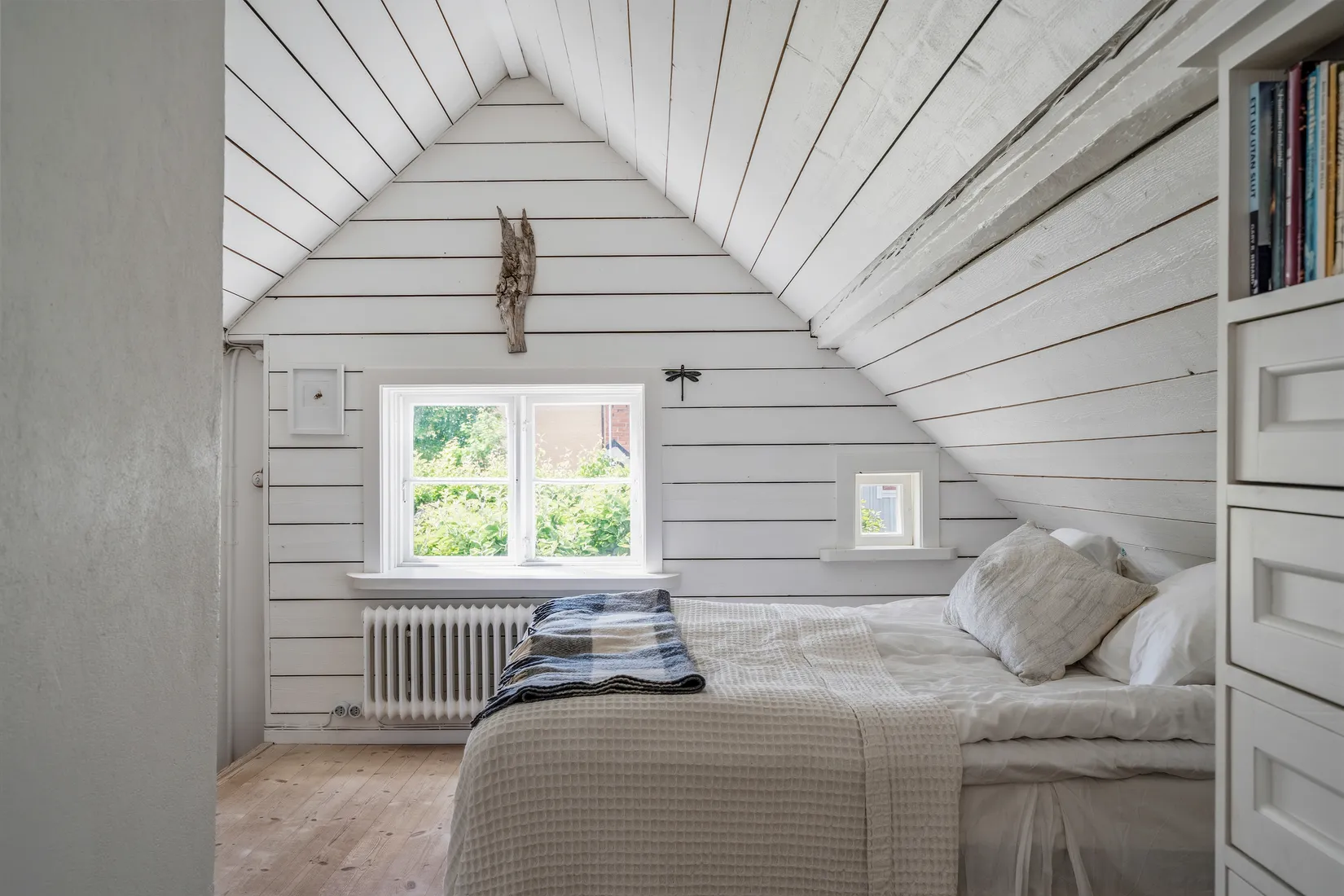 Villa, Västra Trädgårdsgatan 13, Centralt Väster, Nyköping