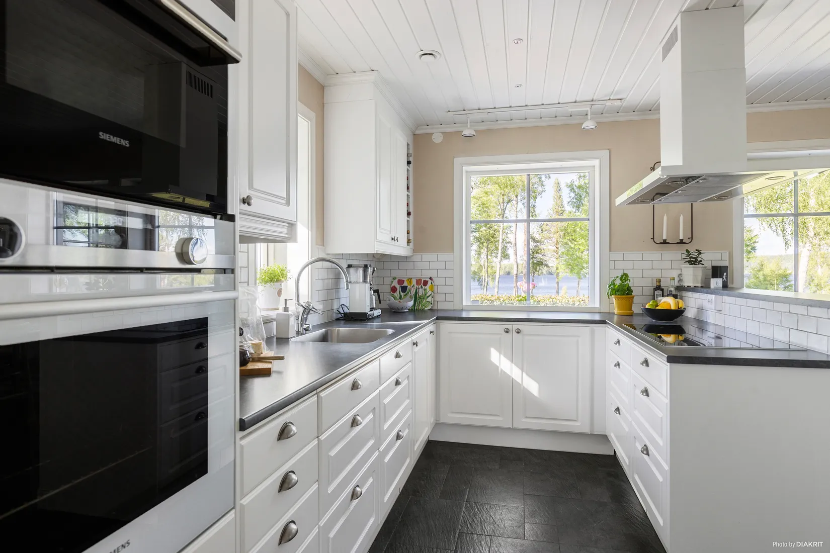 Villa, Smedstorp 134, Smedstorp straxt utanför Nora., Nora