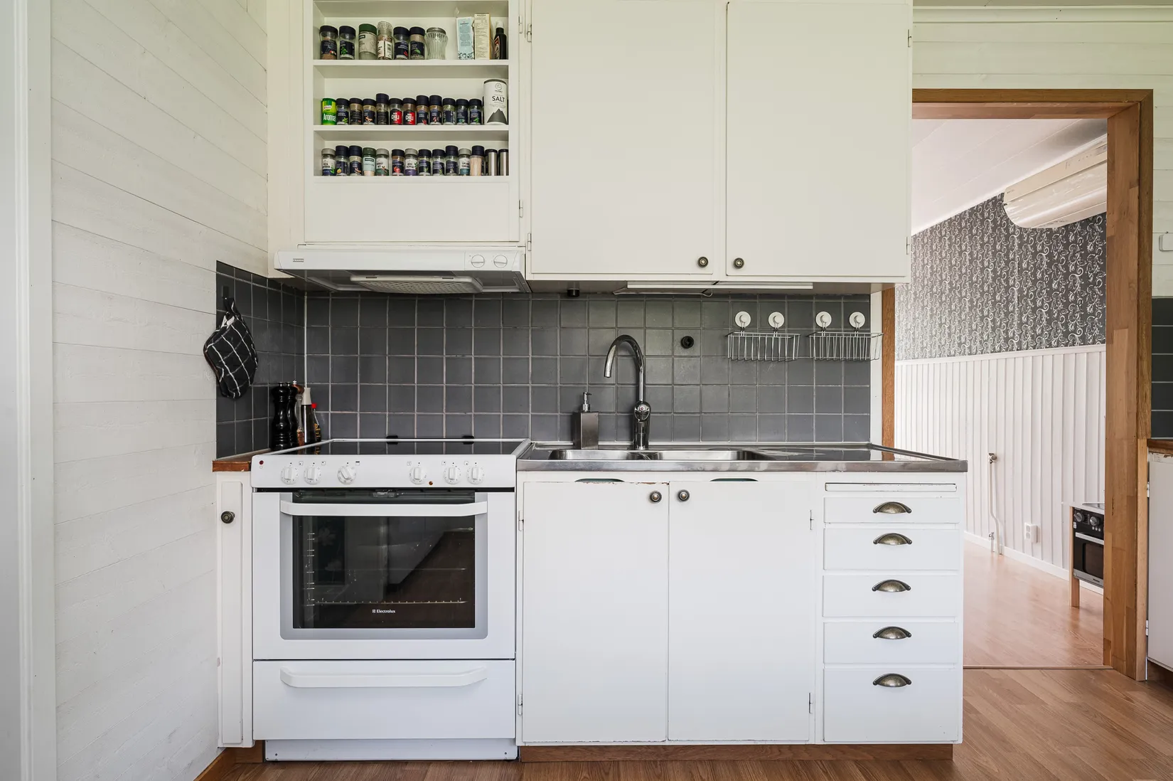 Villa, Enebacken 6, Månstad, Tranemo
