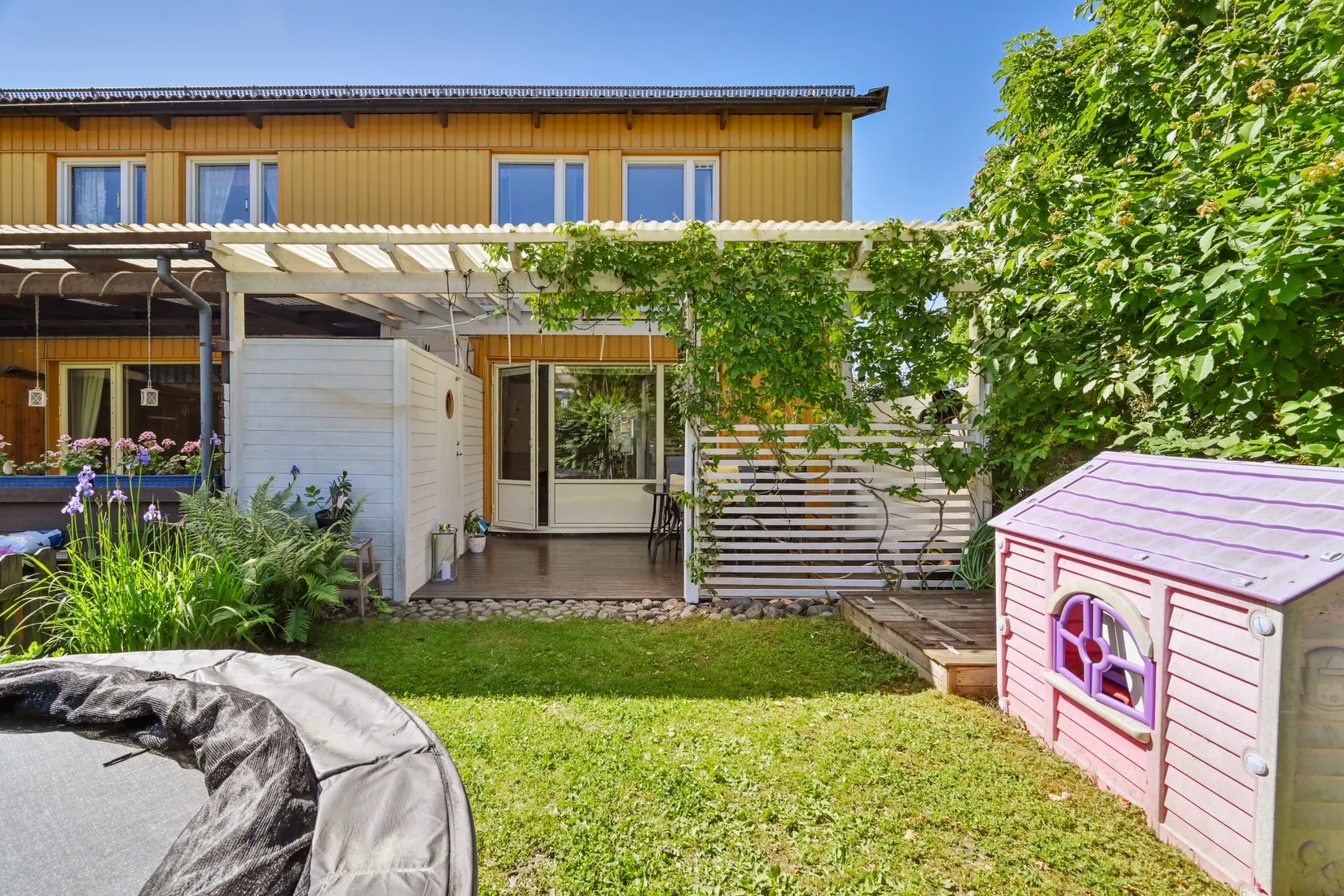 Bostadsrätt, Radhus, Flygarvägen 113, Barkarby, Järfälla