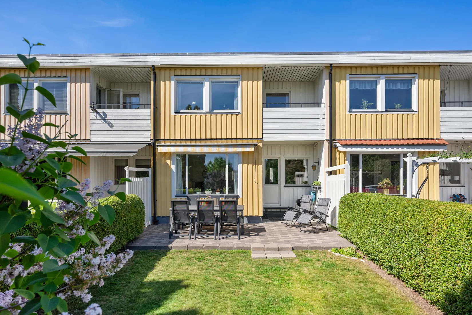 Villa, Radhus, Ängsullsvägen 20, Kälvesta, Stockholm
