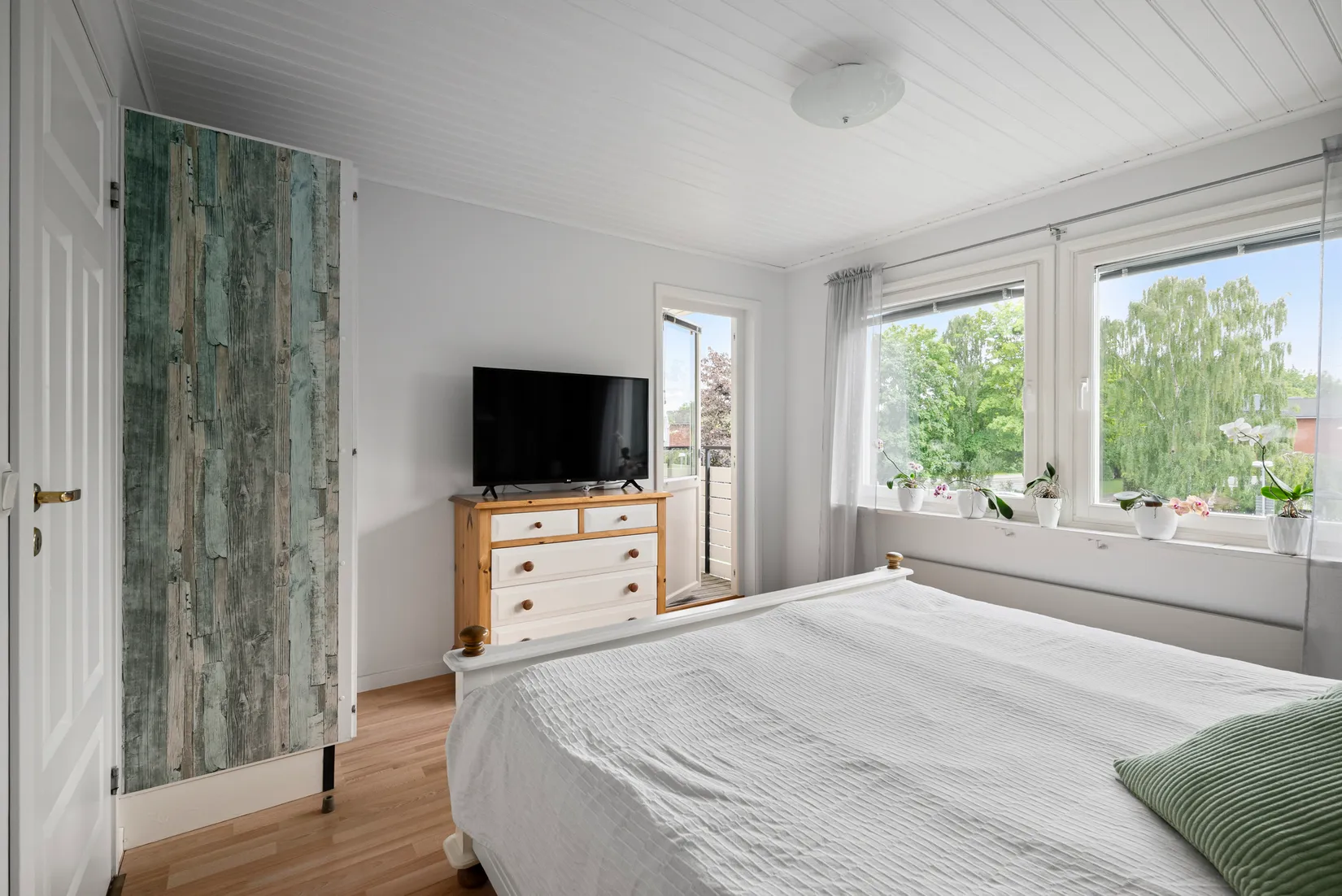 Villa, Radhus, Ängsullsvägen 20, Kälvesta, Stockholm